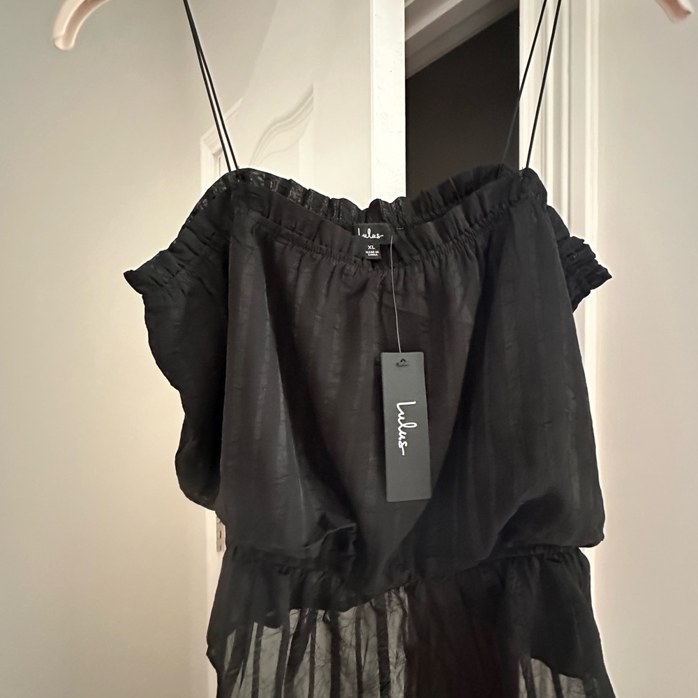 Lulus Black Super Skinny Strap tank